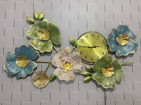 FLOWER CLOCK